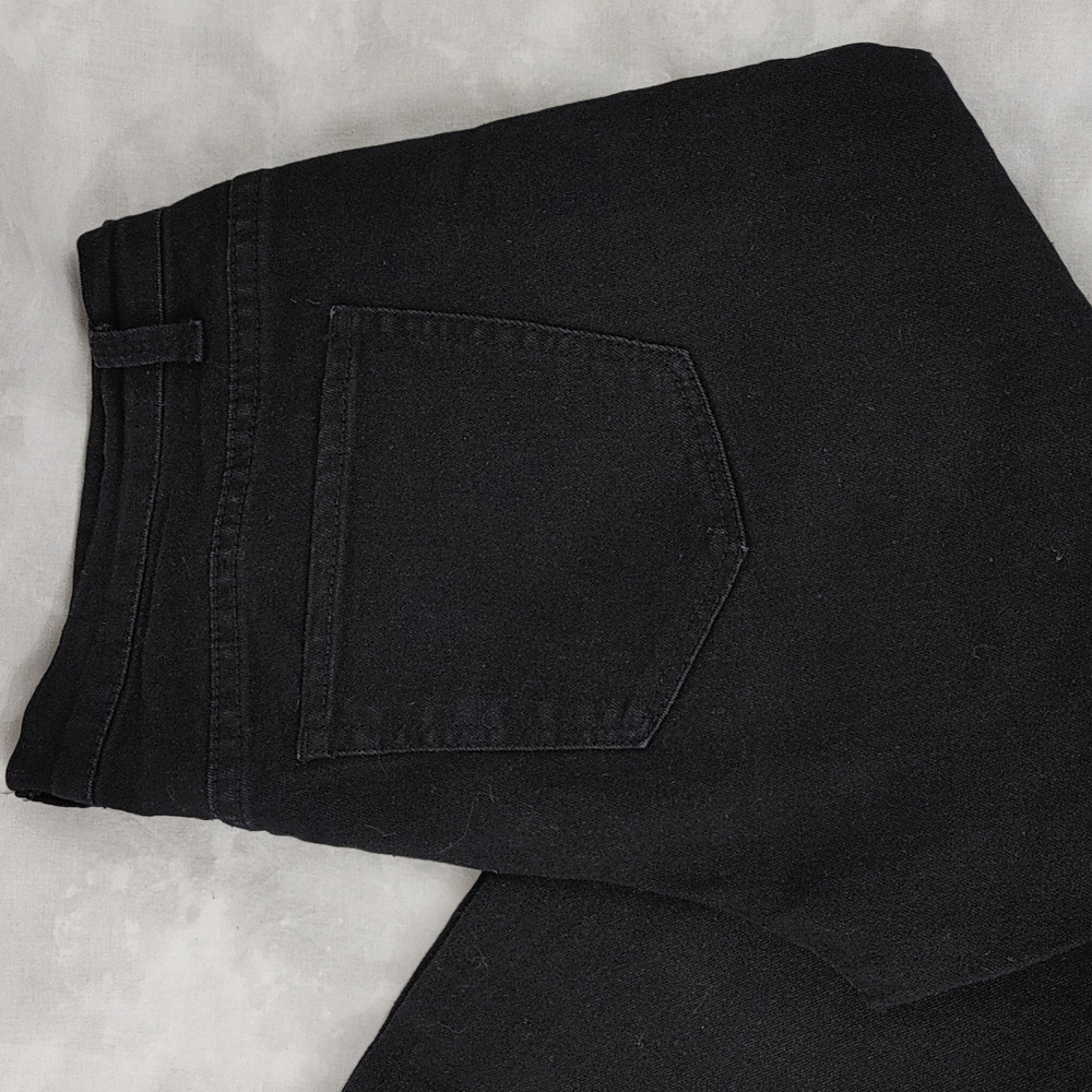 Forever 21 Black Skinny Jeans - Picture 4 of 10